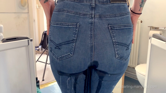 Pissing In My Jeans - My First Pee Video