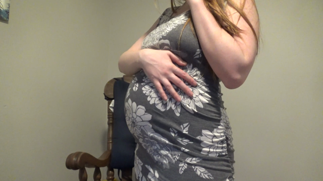 19 weeks Pregnant Redhead Lotioning belly