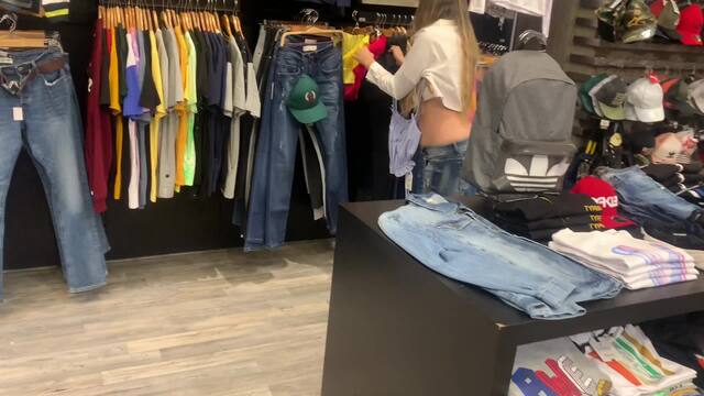Showing my ass in a clothing store